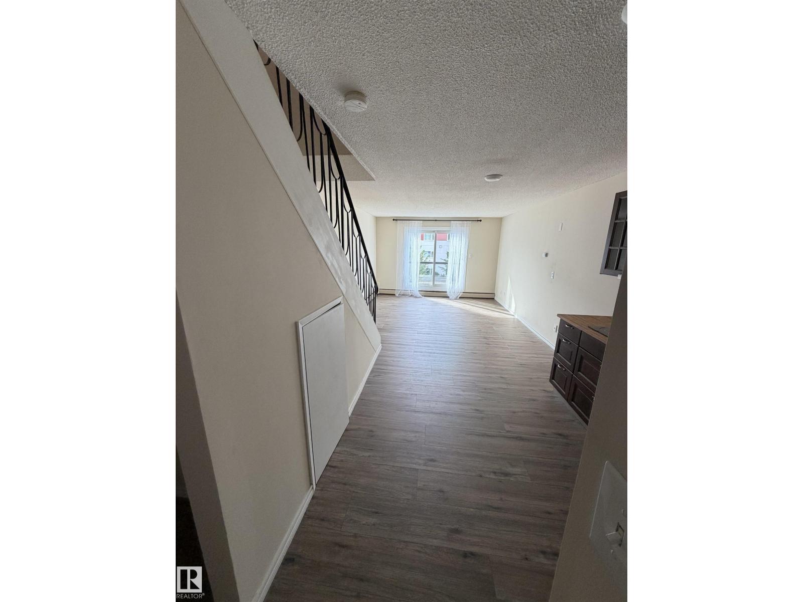 #209 11429 124 ST NW - 13