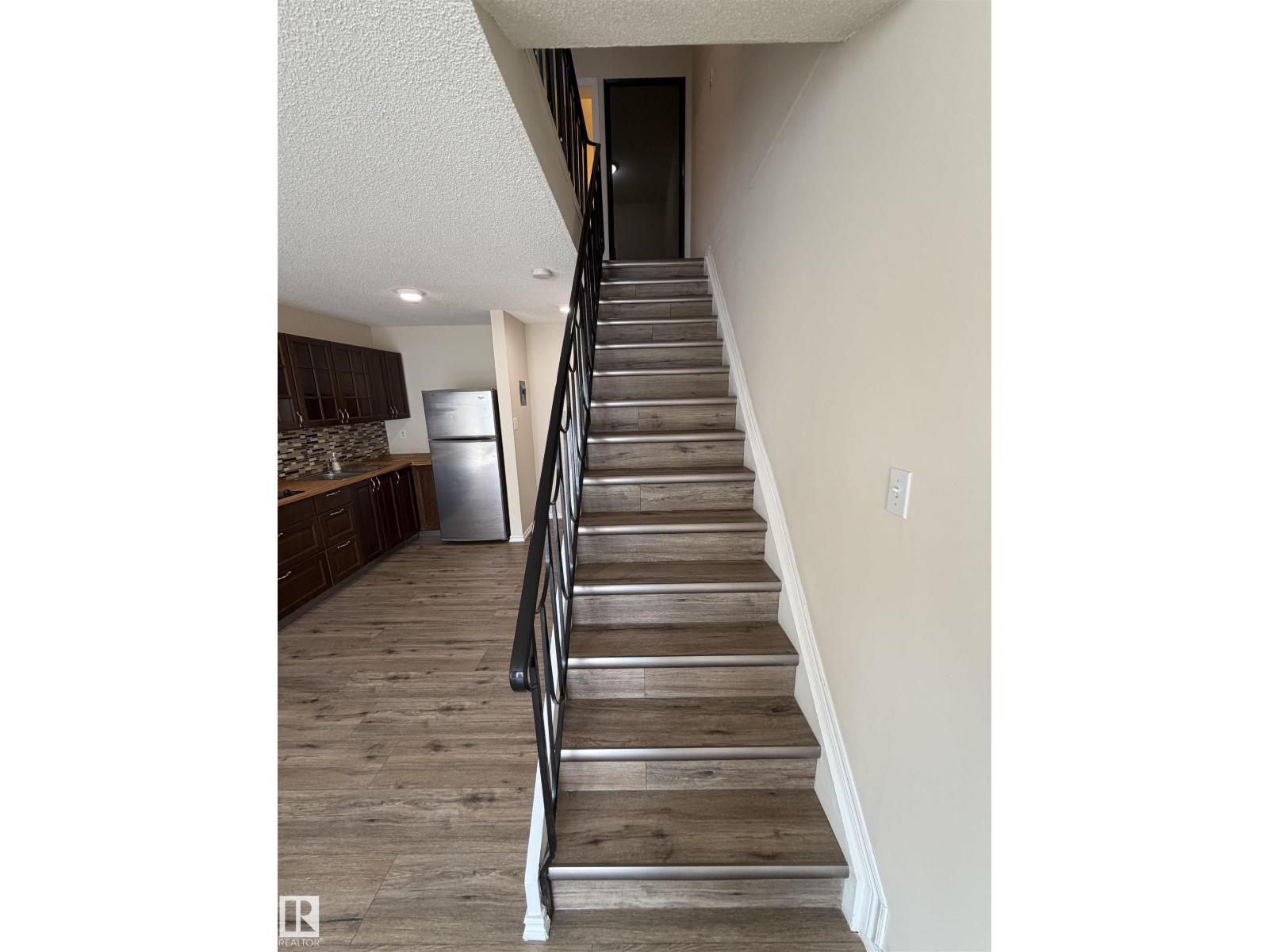 #209 – 11429 124 Street NW, Inglewood (Edmonton) — photo 19 of 30: Property photo