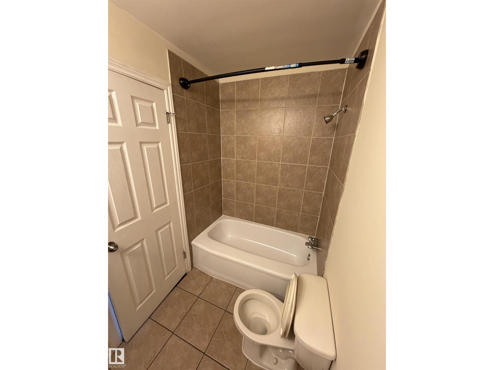 #209 11429 124 ST NW - 25