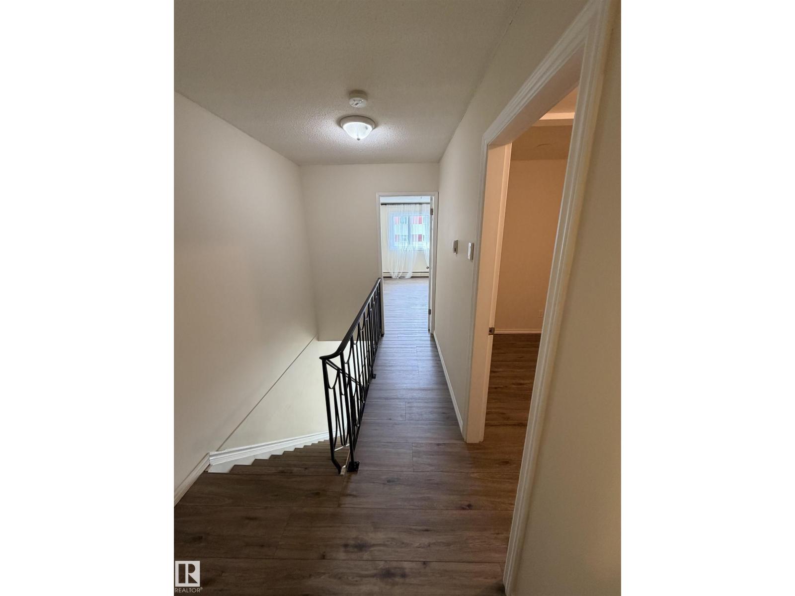 #209 11429 124 ST NW - 28