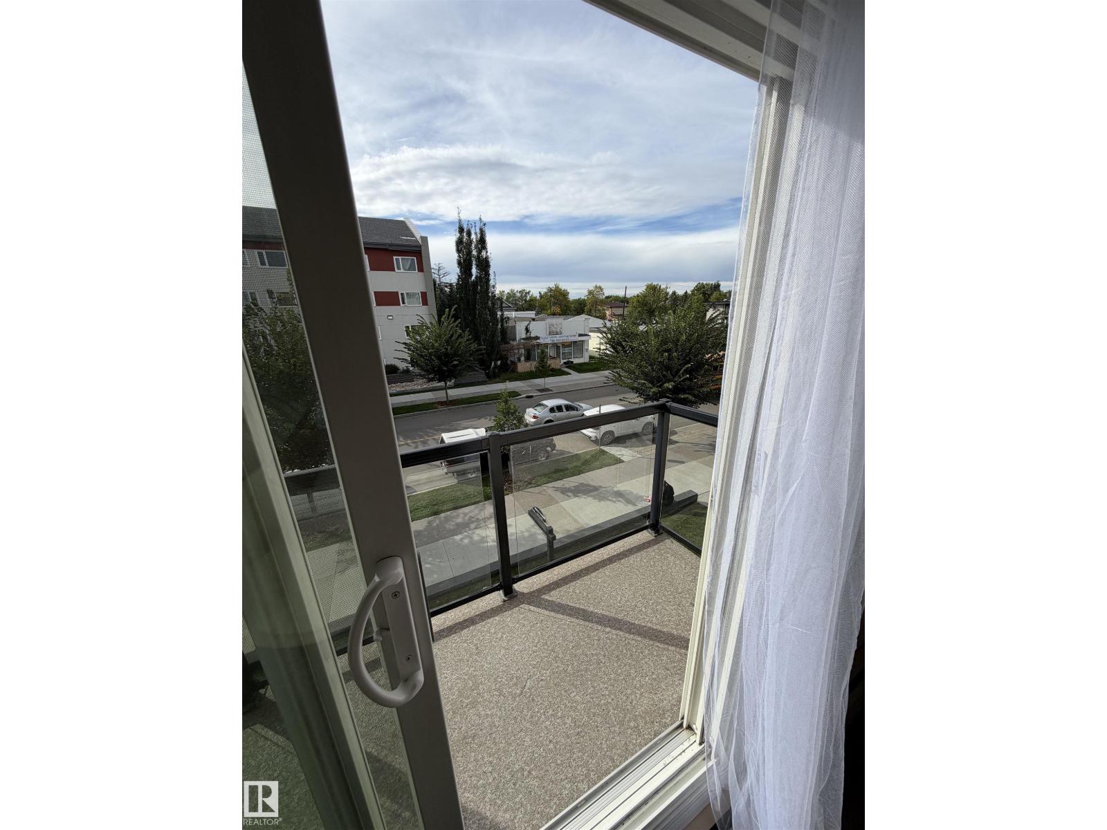 #209 11429 124 ST NW - Image 41