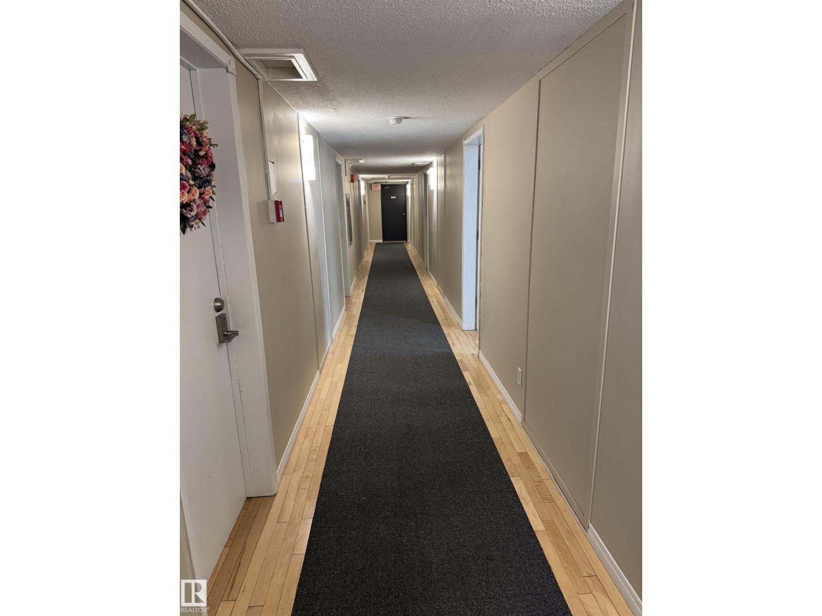 #209 11429 124 ST NW - 49