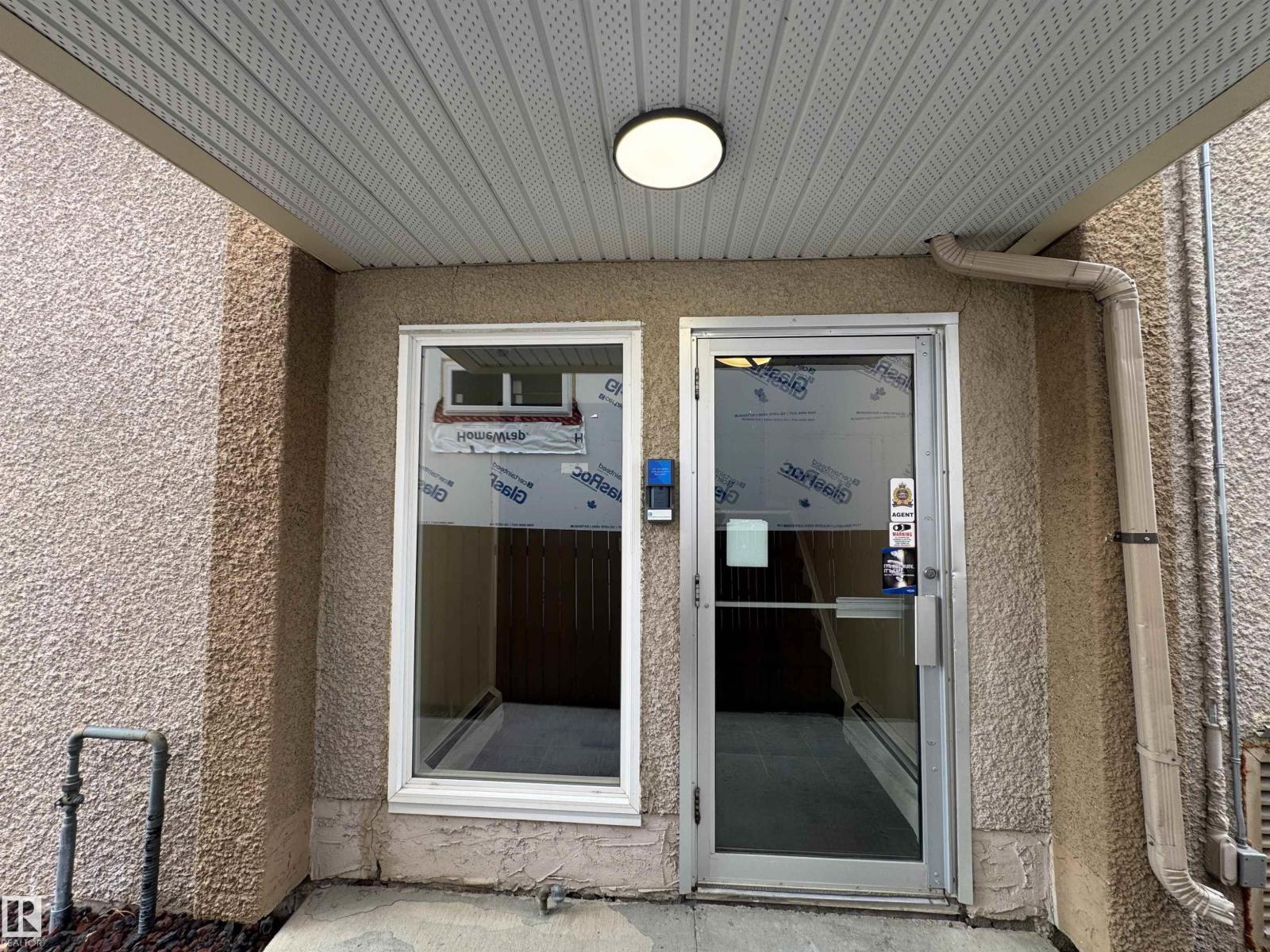 #209 11429 124 ST NW - 55