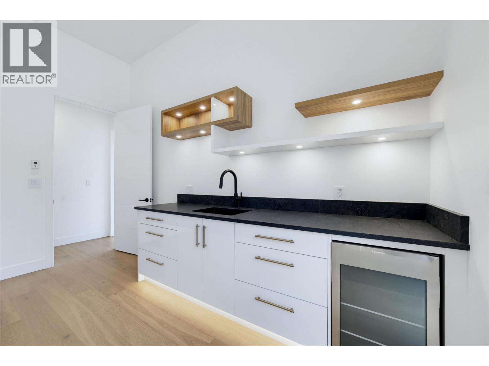 4 Kault Hill Road Unit# 5 Lot# 6, Tappen