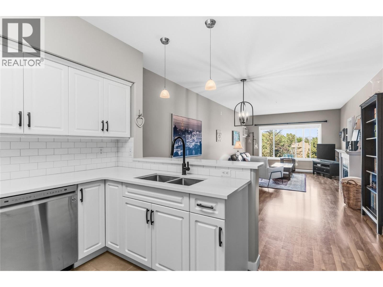 688 Lequime Road Unit# 301, Kelowna