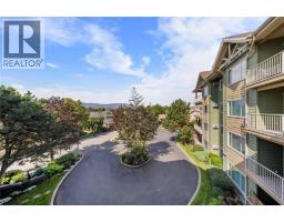 688 Lequime Road Unit# 301, Kelowna, BC V1W1A4 Photo 11
