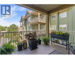 688 Lequime Road Unit# 301, Kelowna, BC V1W1A4 Photo 12