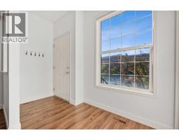 21, 29 Springborough Boulevard SW - photo 3