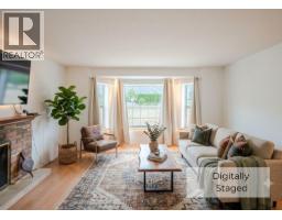 Living room - 2185 Newton Road, Cawston, BC V0X1C1 Photo 10