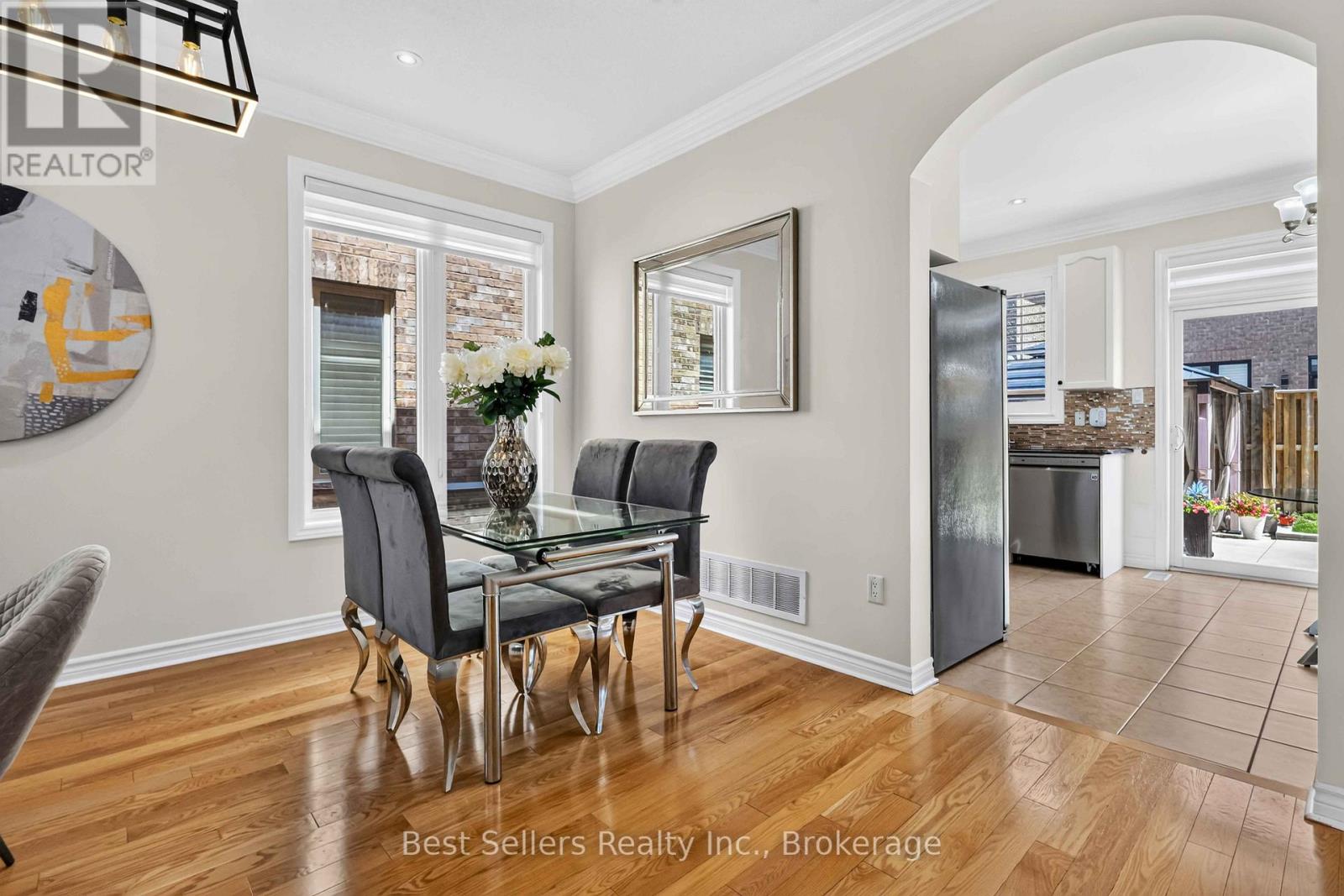61 Braith Crescent, Whitchurch-Stouffville, ON photo 9