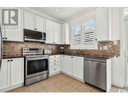 61 Braith Crescent, Whitchurch Stouffville, ON L4A0B9 Photo 13