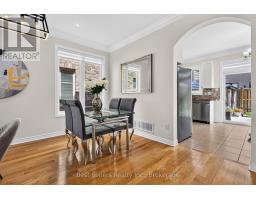 Bedroom 4 - 61 Braith Crescent, Whitchurch Stouffville, ON L4A0B9 Photo 9