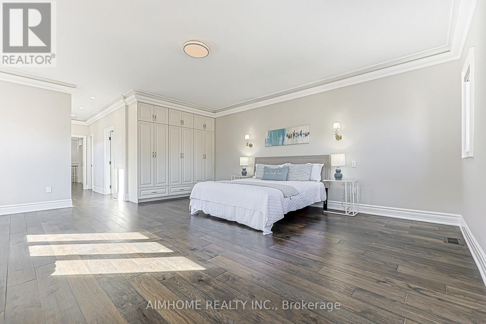 8 PORTIA STREET - 23
