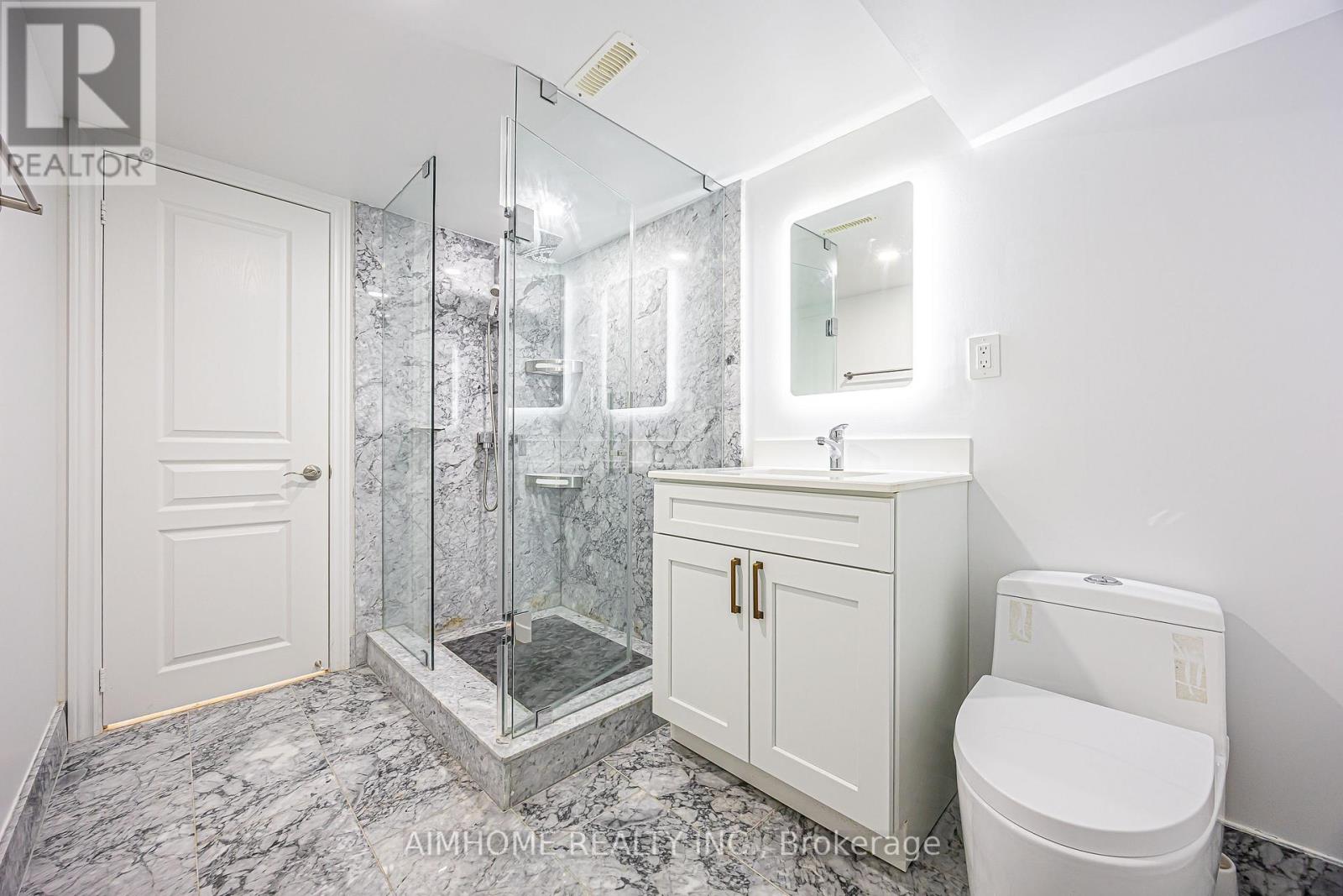 8 PORTIA STREET - 43