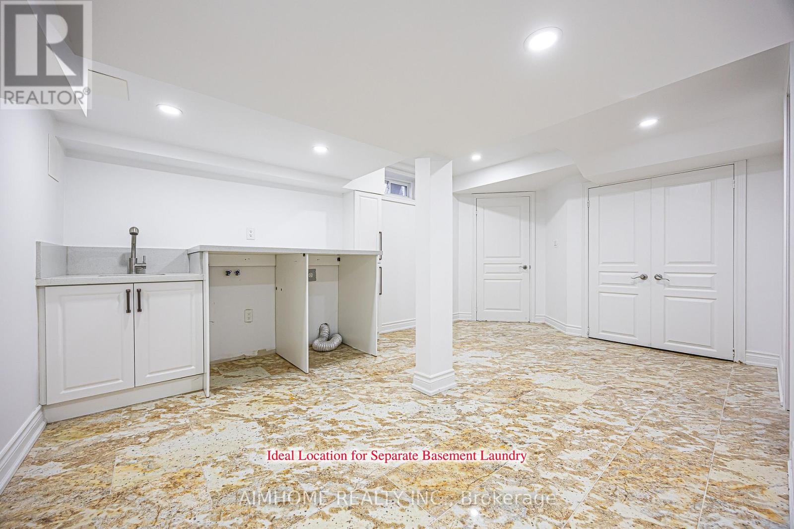 8 PORTIA STREET - 45
