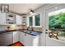 206 Yarmouth Road, Toronto, ON M6G1X4 Photo 10