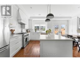 1068a Shaw Drive, Mississauga, ON L5G3Z4 Photo 13