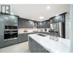 Laundry room - 2276 Fairmount Drive, Oakville, ON L6M5J6 Photo 15