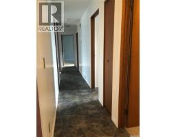 237 Fourth Street Ne, Preeceville, SK S0A3B0 Photo 27