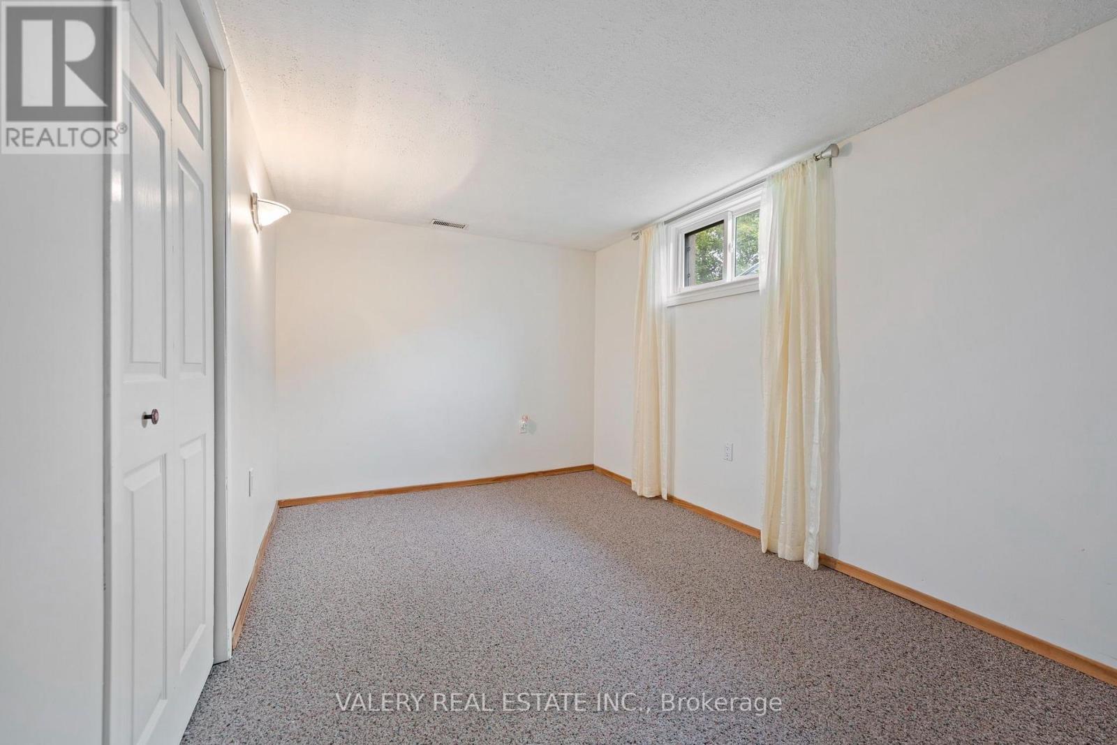 31 GARDEN STREET - Image 16
