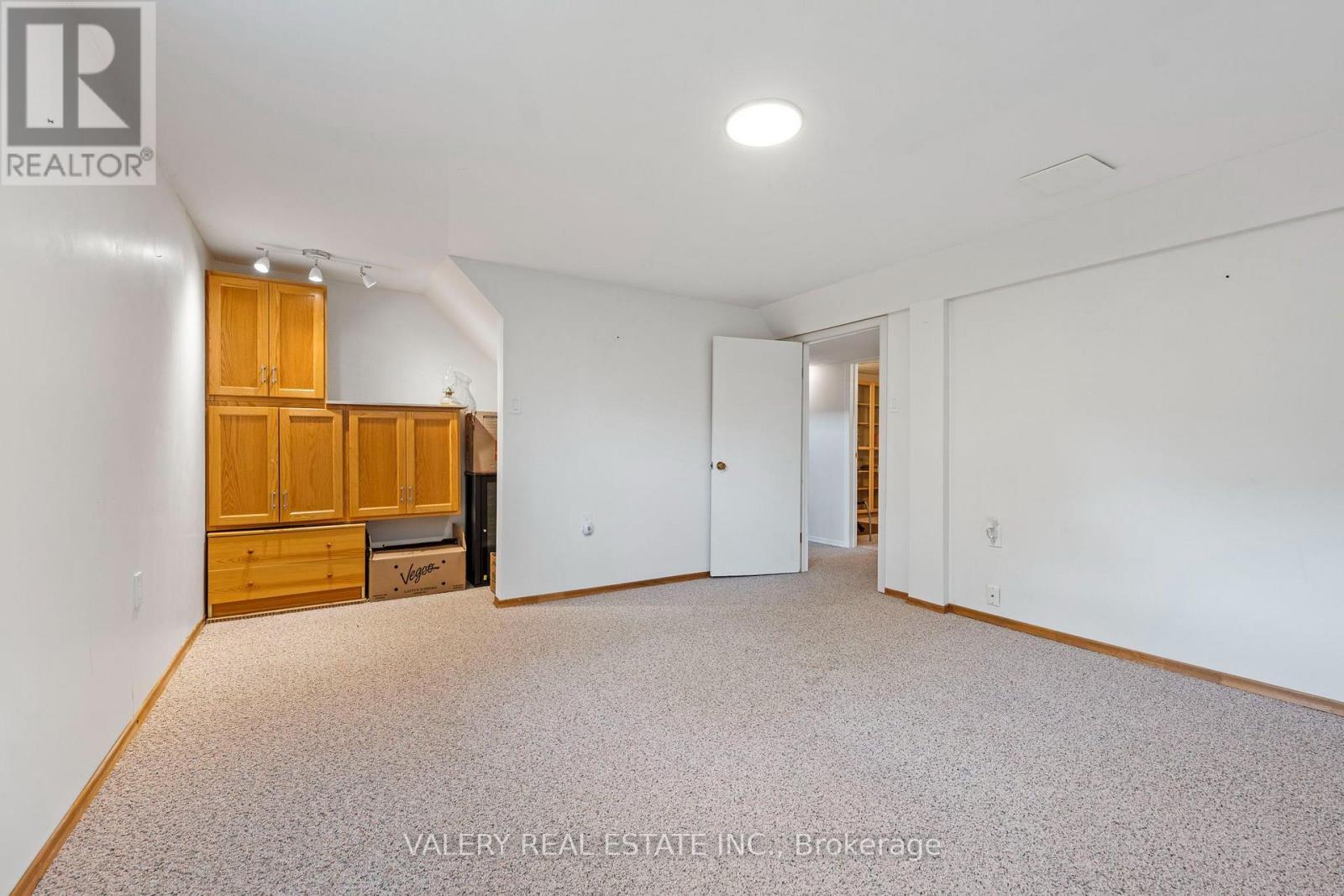 31 GARDEN STREET - 18
