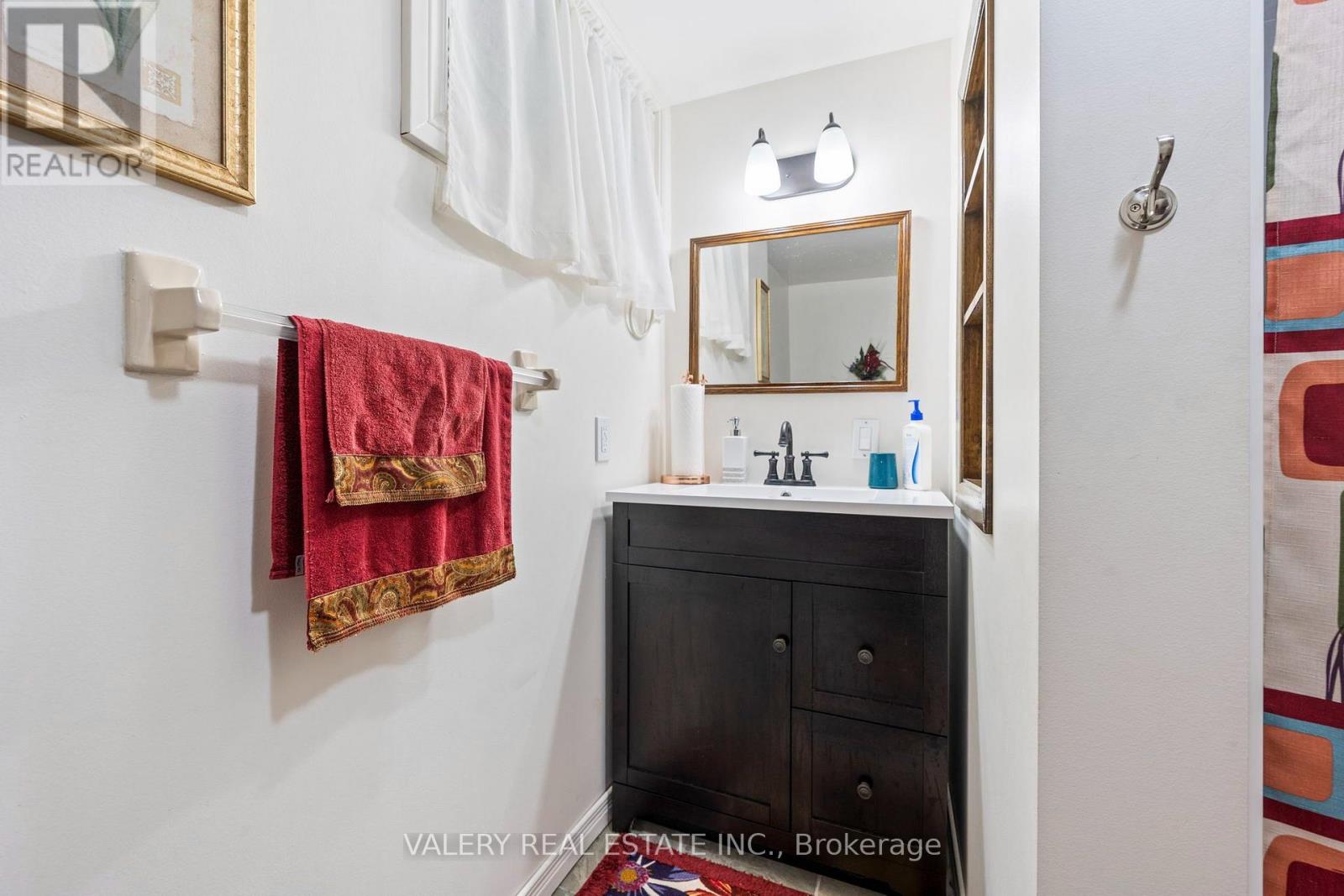 31 GARDEN STREET - Image 19