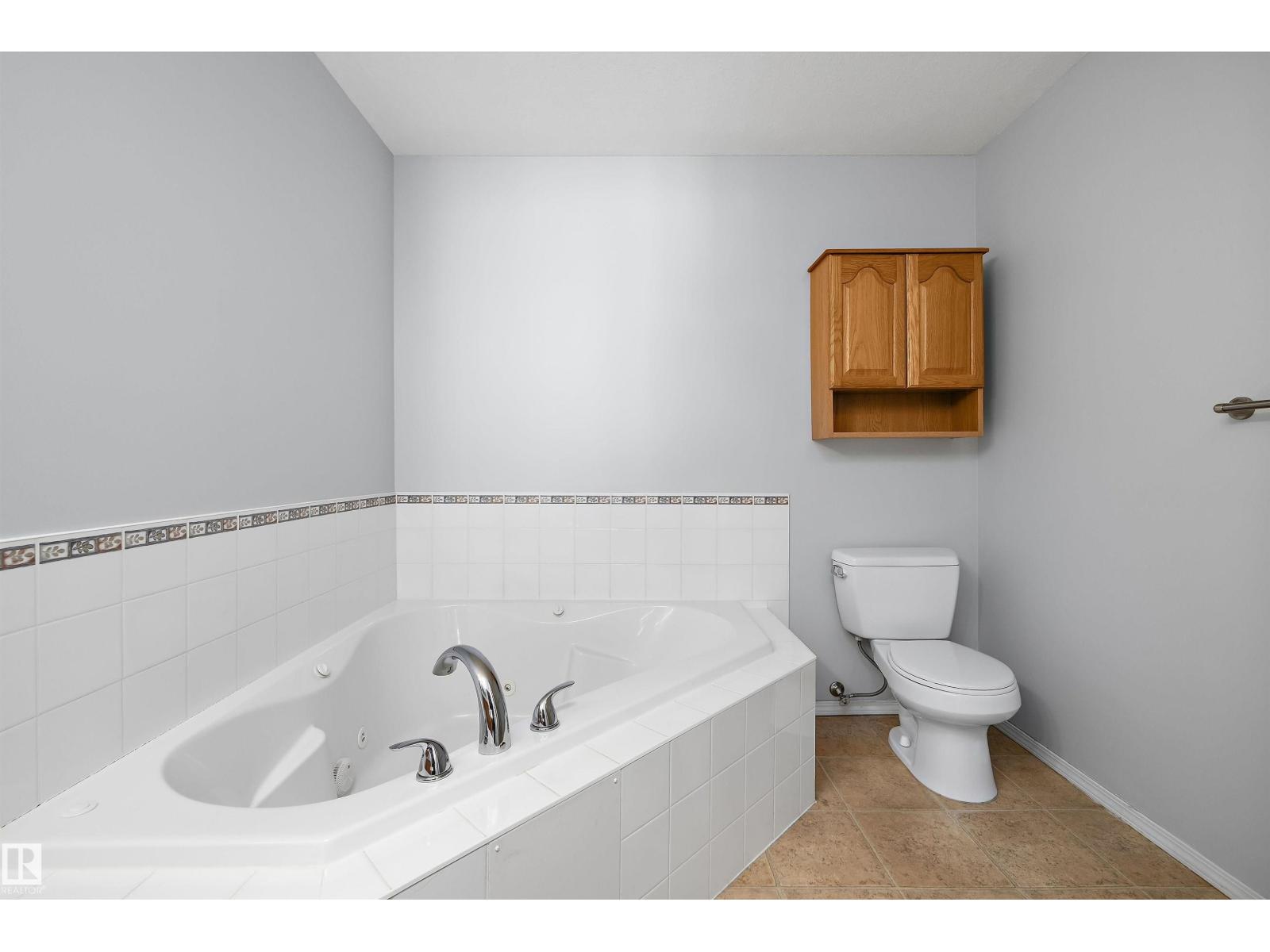 #401 237 YOUVILLE DR E NW - 18