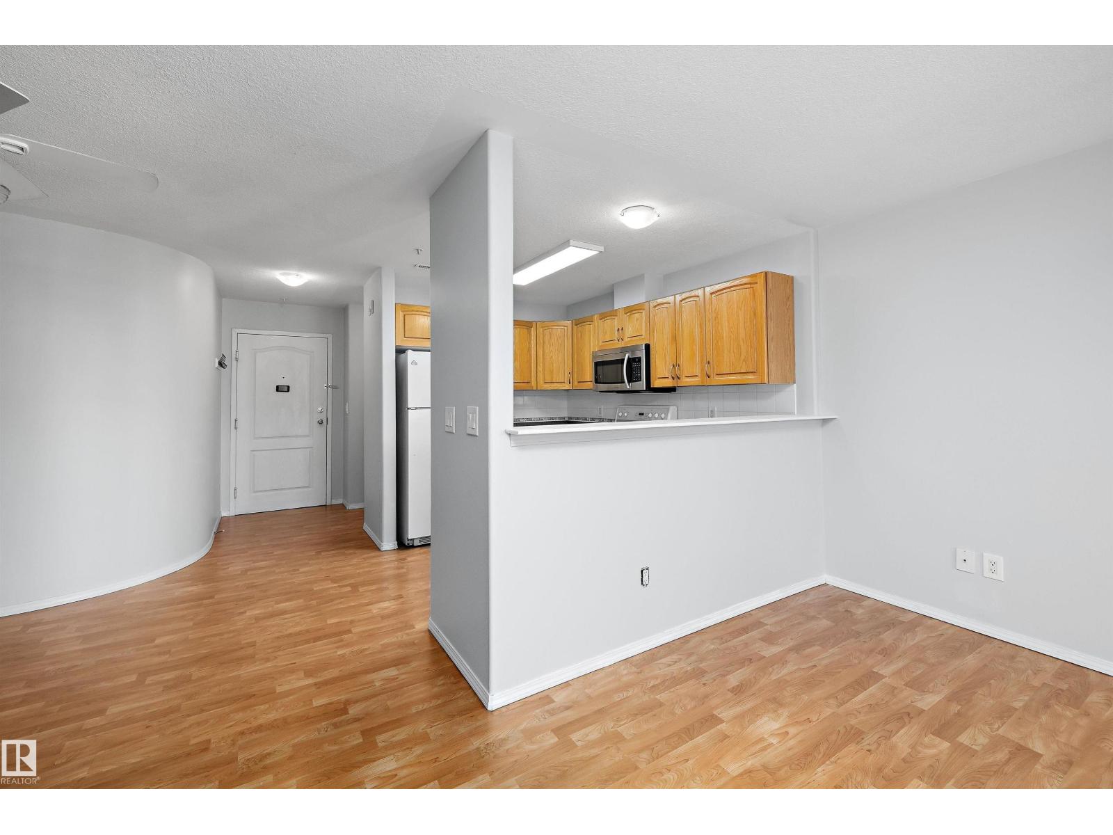 #401 237 YOUVILLE DR E NW - 4