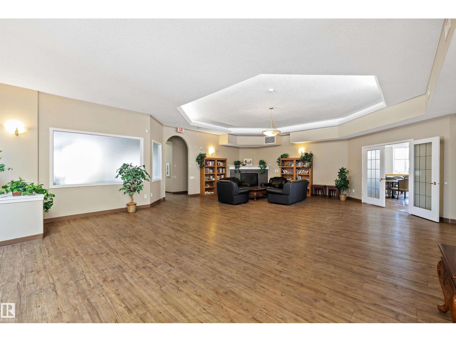#401 237 YOUVILLE DR E NW - 52