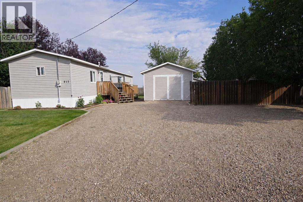 817 2 Street S, Grassy Lake, Alberta, T0K0Z0