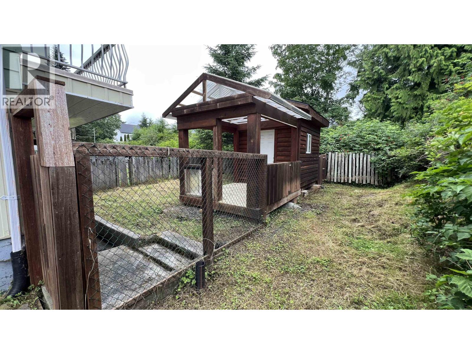 1000 AMBROSE AVENUE - Image 23