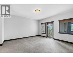 8243 Fortress Drive Sw, Calgary, AB T3H0T8 Photo 25