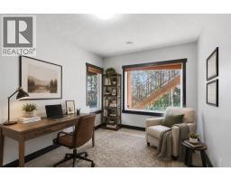 8243 Fortress Drive Sw, Calgary, AB T3H0T8 Photo 38