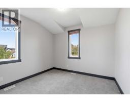 8243 Fortress Drive Sw, Calgary, AB T3H0T8 Photo 30