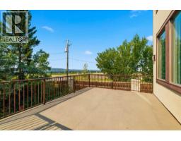 8243 Fortress Drive Sw, Calgary, AB T3H0T8 Photo 43