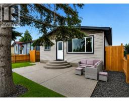 896 Rundlecairn Way NE - photo 1