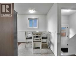 Kitchen - 896 Rundlecairn Way Ne, Calgary, AB T1Y2R7 Photo 10