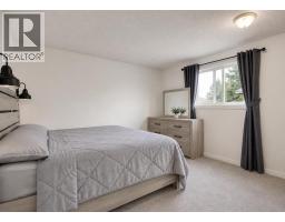 Bedroom - 896 Rundlecairn Way Ne, Calgary, AB T1Y2R7 Photo 12