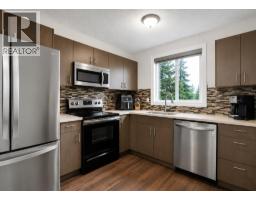 Bedroom - 896 Rundlecairn Way Ne, Calgary, AB T1Y2R7 Photo 7