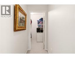 724 Lone Pine Drive, Kelowna, BC V1P1A1 Photo 40
