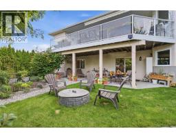 724 Lone Pine Drive, Kelowna, BC V1P1A1 Photo 47