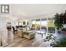 Bedroom - 724 Lone Pine Drive, Kelowna, BC V1P1A1 Photo 9
