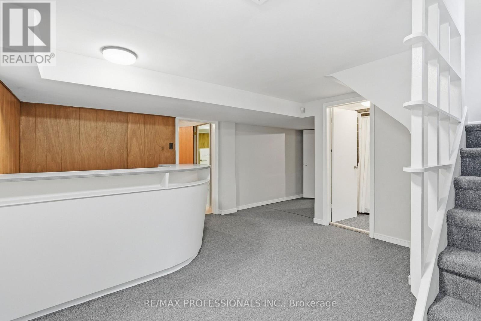 45 FERNALROY BOULEVARD - Image 35