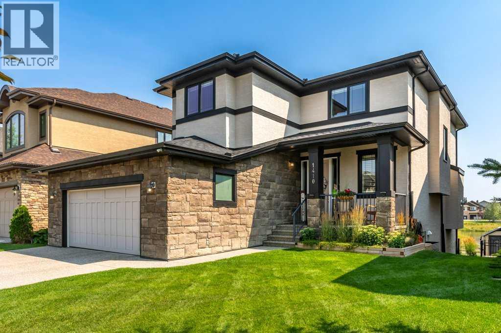 1410 Montrose Terrace SE - 1