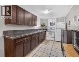 689 Ellis Street, Penticton, BC V2A4M5 Photo 18