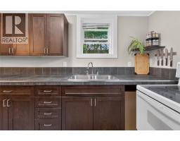 689 Ellis Street, Penticton, BC V2A4M5 Photo 19