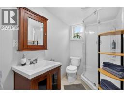 689 Ellis Street, Penticton, BC V2A4M5 Photo 21