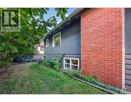 689 Ellis Street, Penticton, BC V2A4M5 Photo 25