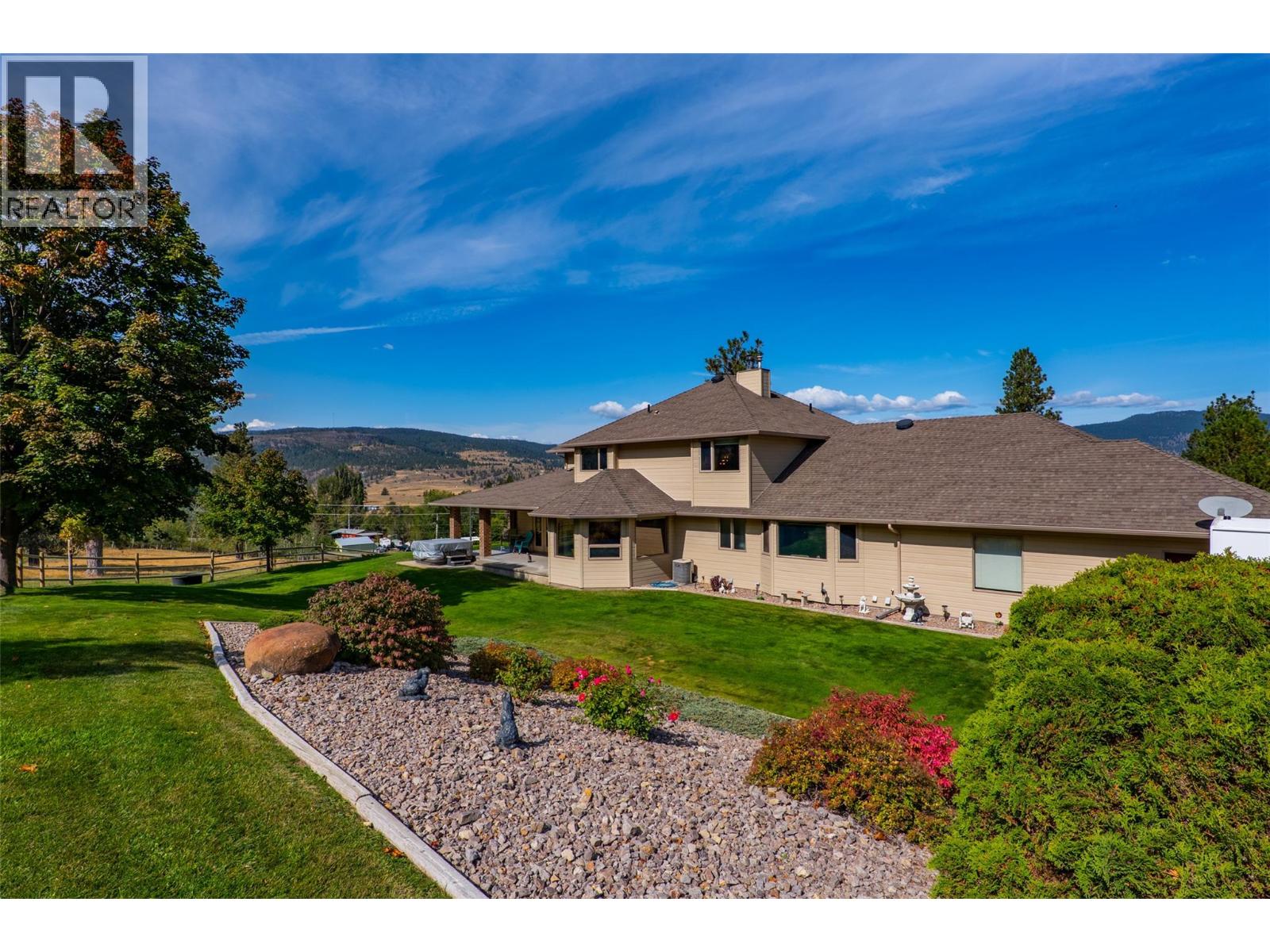 3088 Fox Farm Road, Merritt