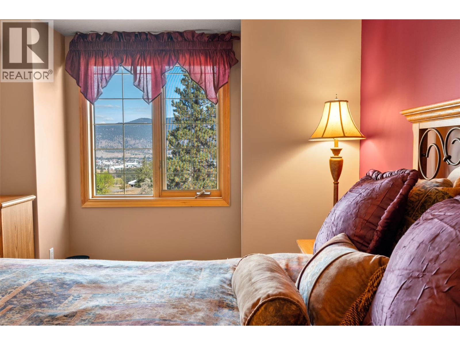 3088 Fox Farm Road, Merritt